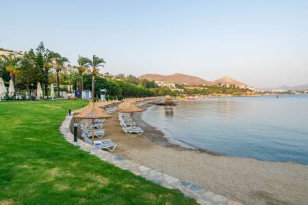 YASMIN BODRUM RESORT Pools & Beach